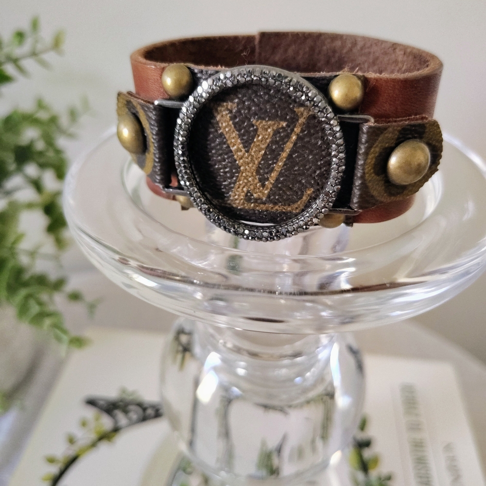 Handmade 'LV' Leather Bracelet w/Rhinestone & Brass Accents, 8"(7" between snap)